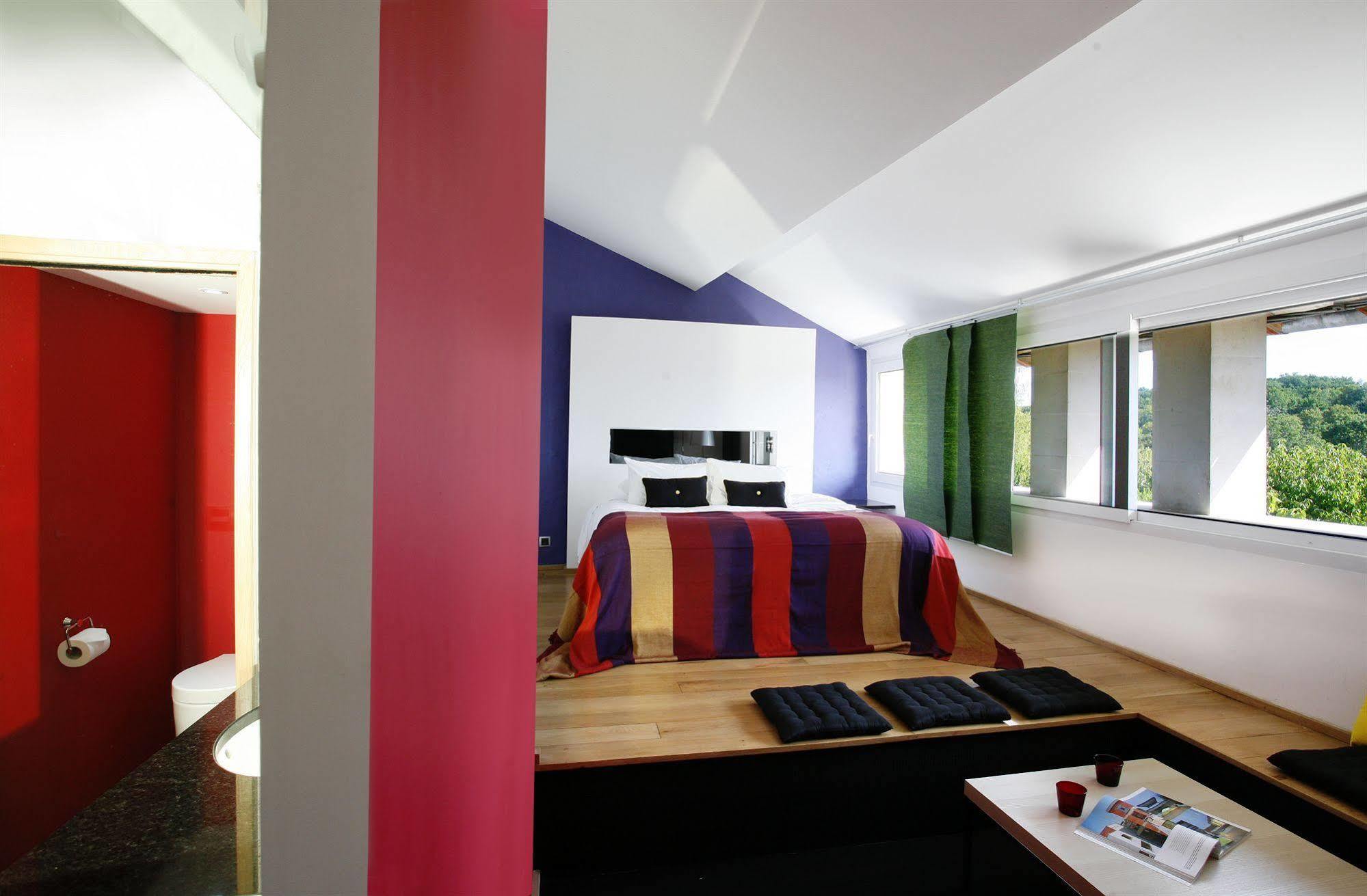 Design Hotel Des Francs Garcons Saint-Sauvant  Luaran gambar